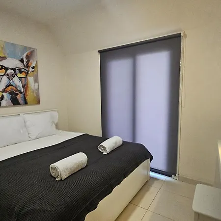 Stay Centrale Apartment *